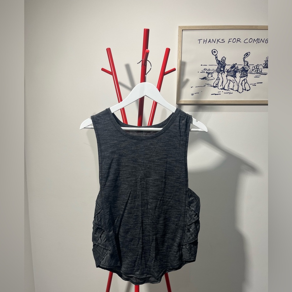 lululemon tank - 8